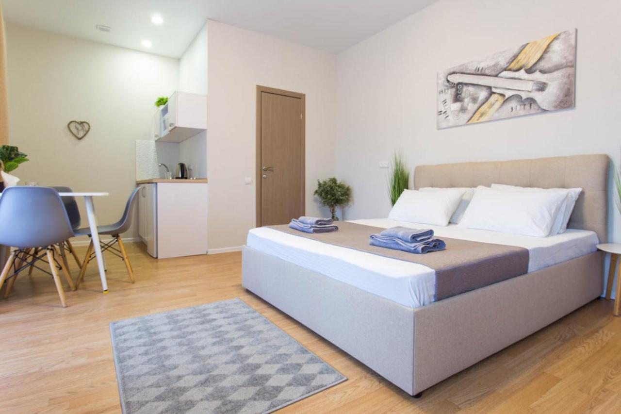 New Apartment In The Center - Gimnasiyna Naberezhna 24A-12 哈尔科夫 外观 照片